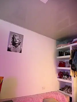 Melina-Smith online show from March 2026 07:37:01 PM