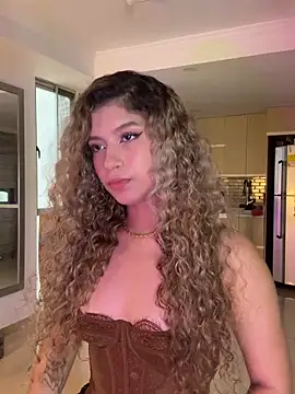 Melina-Smith online show from November 2025 09:37:01 PM