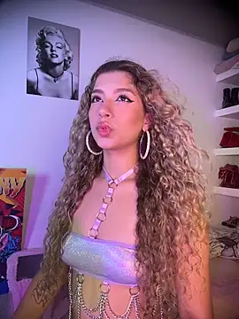 Melina-Smith online show from April 2026 10:16:01 PM