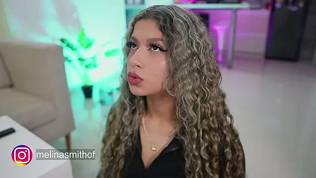 Snapshot of Melina-Smith chatting on March 2025 01:35:02 AM Melina-Smith online show from March 2025 01:35:02 AM