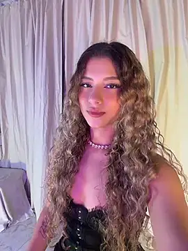 Melina-Smith online show from June 2026 09:53:01 PM