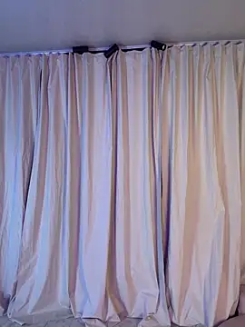 Melina-Smith online show from June 2026 10:04:01 PM