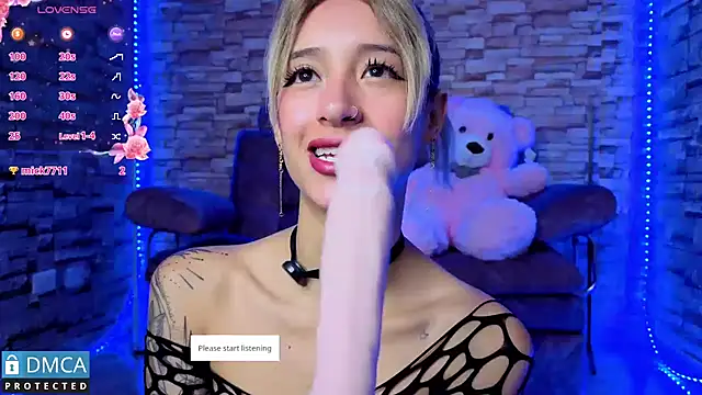 BellaOdisea online show from May 2026 07:23:02 PM
