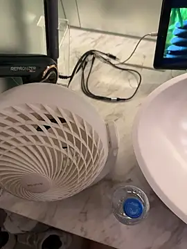 Tkcqcc online show from November 2025 11:36:02 AM