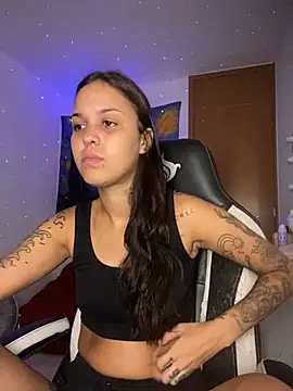 poliannaxx online show from December 2024 10:42:02 PM