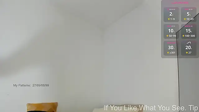 CirceJuno1 online show from December 2025 10:48:02 PM