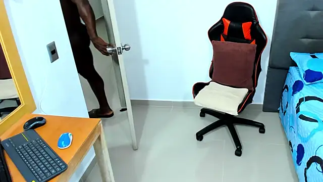 sexy blackman3606 online show from February 2025 04:04:01 PM