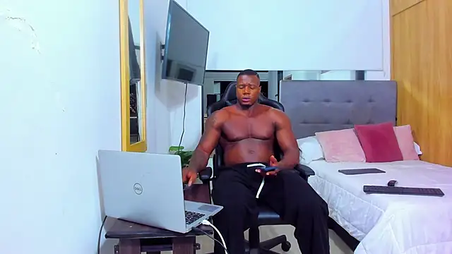 sexy blackman3606 online show from December 2025 01:11:01 AM