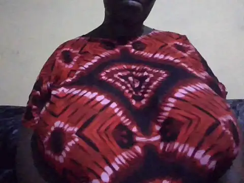 Snapshot of pritty-leila chatting on June 2026 12:32:02 PM pritty-leila online show from June 2026 12:32:02 PM
