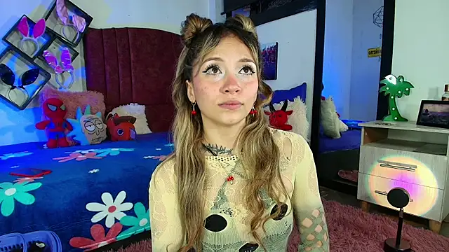 alisson zafiro  online show from March 2025 02:51:02 AM