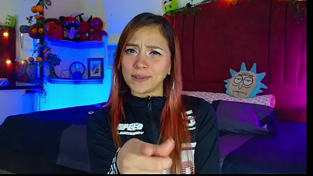 alisson zafiro  online show from January 2026 03:11:02 AM