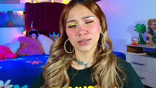 alisson zafiro  online show from September 2025 03:12:02 AM