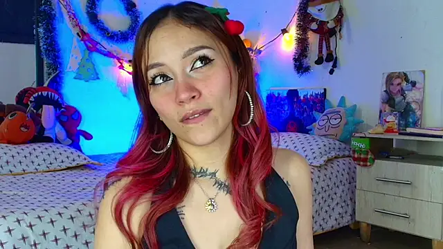 alisson zafiro  online show from December 2025 03:21:01 AM