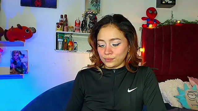 alisson zafiro  online show from March 2026 03:00:01 AM