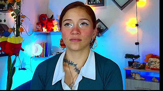 Snapshot of alisson_zafiro_ chatting on June 2026 03:18:02 AM alisson zafiro online show from June 2026 03:18:02 AM
