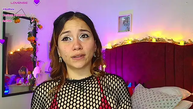 alisson zafiro  online show from April 2026 03:29:02 AM