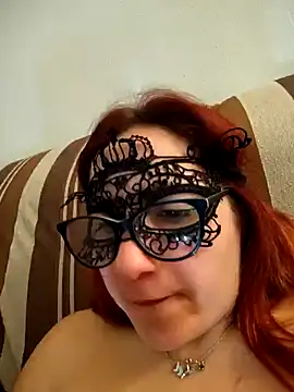Snapshot of xxcatwomanxx chatting on February 2025 08:34:01 PM xxcatwomanxx online show from February 2025 08:34:01 PM