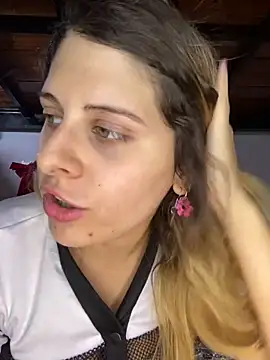 FlorBich online show from February 2026 05:02:01 PM