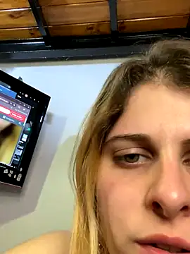 FlorBich online show from September 2025 06:41:02 AM