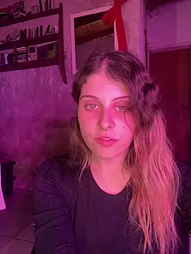 FlorBich online show from May 2026 02:42:01 AM