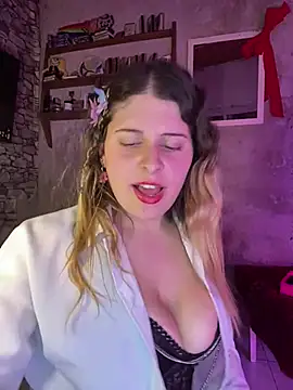 FlorBich online show from May 2026 03:27:02 AM