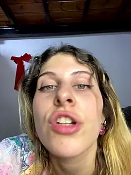 FlorBich online show from January 2026 03:57:02 AM