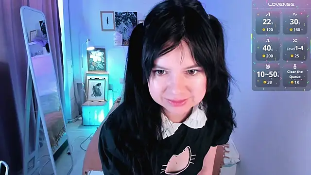 Snapshot of Lil_Amelie chatting on July 2026 10:12:02 AM Lil Amelie online show from July 2026 10:12:02 AM