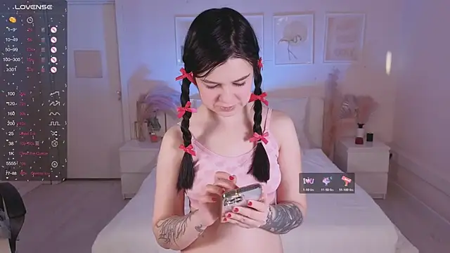 Lil Amelie online show from February 2026 09:47:01 AM