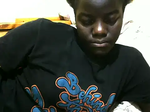 Snapshot of Sweet_chico2 chatting on December 2024 09:09:01 PM Sweet chico2 online show from December 2024 09:09:01 PM