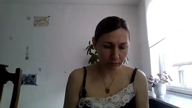 Snapshot of JasmineGlamour chatting on November 2025 12:21:02 PM JasmineGlamour online show from November 2025 12:21:02 PM