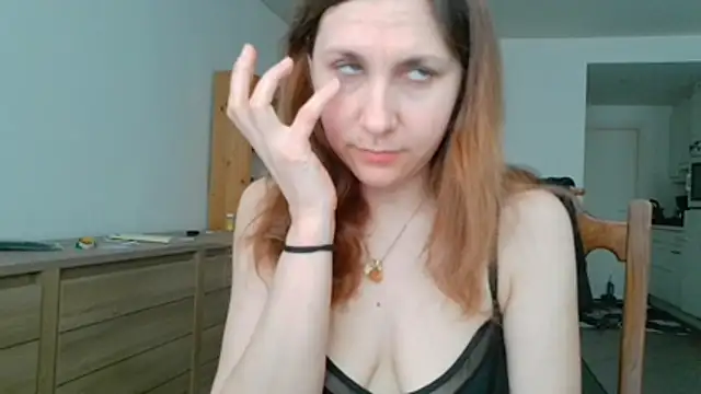 Snapshot of JasmineGlamour chatting on May 2026 12:46:02 PM JasmineGlamour online show from May 2026 12:46:02 PM