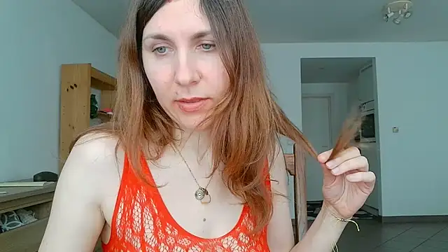 Snapshot of JasmineGlamour chatting on May 2026 07:33:01 AM JasmineGlamour online show from May 2026 07:33:01 AM