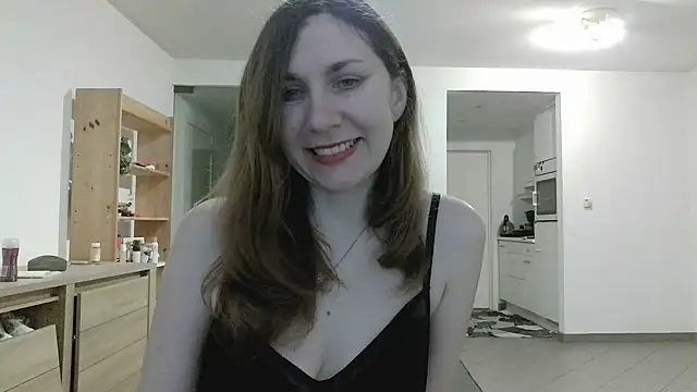 Snapshot of JasmineGlamour chatting on May 2026 07:17:01 PM JasmineGlamour online show from May 2026 07:17:01 PM