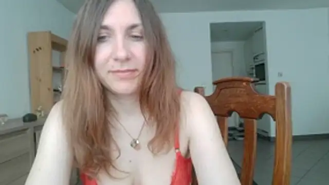 Snapshot of JasmineGlamour chatting on May 2026 06:09:01 PM JasmineGlamour online show from May 2026 06:09:01 PM