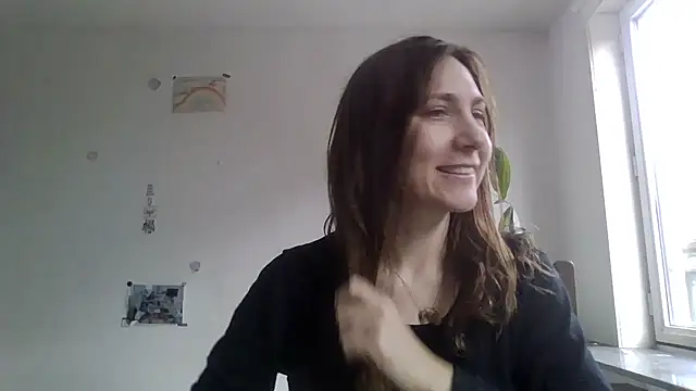 Snapshot of JasmineGlamour chatting on November 2025 10:59:01 AM JasmineGlamour online show from November 2025 10:59:01 AM