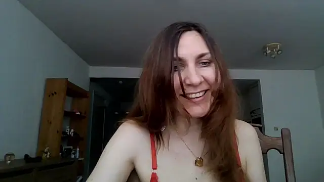 Snapshot of JasmineGlamour chatting on May 2026 03:07:01 PM JasmineGlamour online show from May 2026 03:07:01 PM