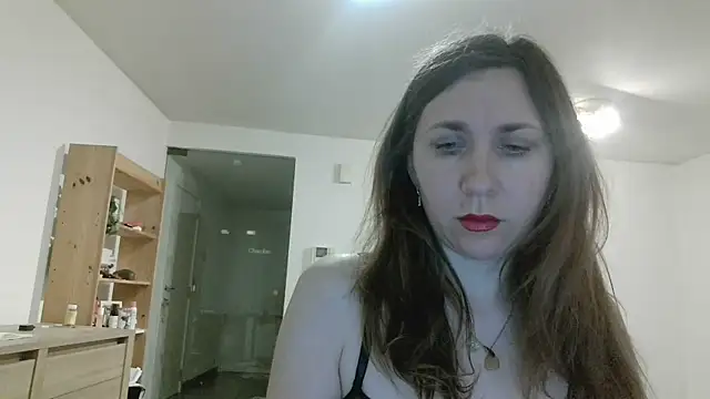 Snapshot of JasmineGlamour chatting on May 2026 11:45:01 PM JasmineGlamour online show from May 2026 11:45:01 PM