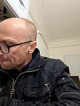 wedge75 online show from December 2025 09:19:02 AM