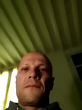 wedge75 online show from October 2025 09:10:02 AM