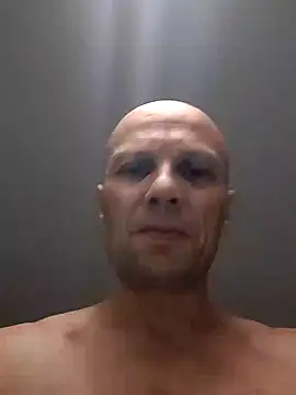 wedge75 online show from October 2025 08:35:01 AM