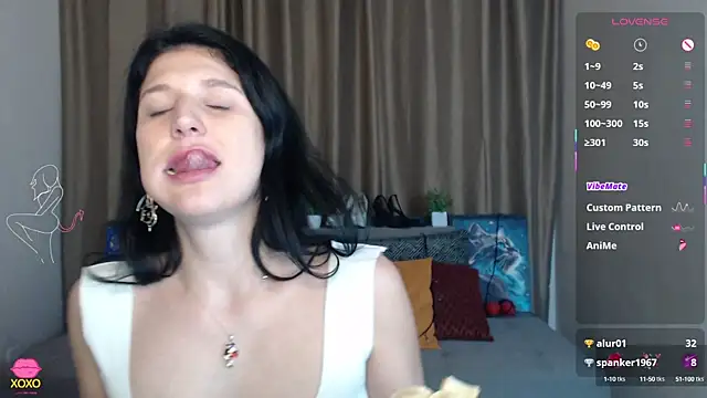 Alianna Solo Kisses online show from March 2025 09:24:02 AM