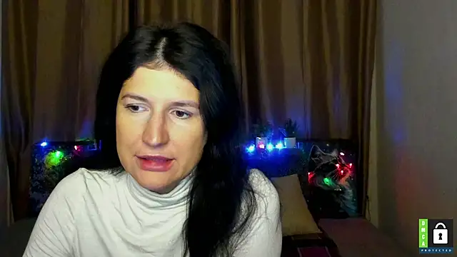 Alianna Solo Kisses online show from December 2025 06:29:01 AM