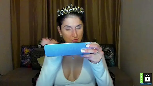 Alianna Solo Kisses online show from November 2025 12:27:02 PM