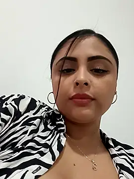 Snapshot of MelannyBell chatting on February 2025 09:48:01 PM MelannyBell online show from February 2025 09:48:01 PM