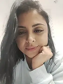 Snapshot of MelannyBell chatting on November 2025 05:57:01 PM MelannyBell online show from November 2025 05:57:01 PM