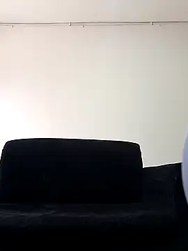 Snapshot of MelannyBell chatting on February 2025 06:56:01 PM MelannyBell online show from February 2025 06:56:01 PM