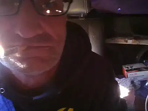 Stickybros2u online show from January 2026 10:06:02 PM