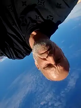 Stickybros2u online show from December 2024 07:30:02 PM