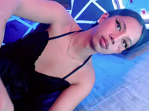 whiteladyboy online show from November 2025 07:14:02 AM