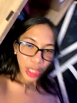 whiteladyboy online show from November 2025 06:51:02 PM